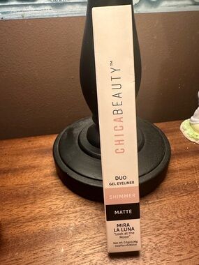 CHICABEAUTY Duo Gel Eyeliner - Shimmer & Matte (black) BNIB